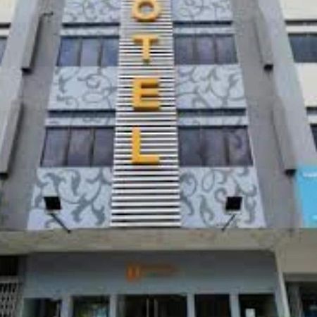 Hotel Zamburger De Melaka Екстер'єр фото