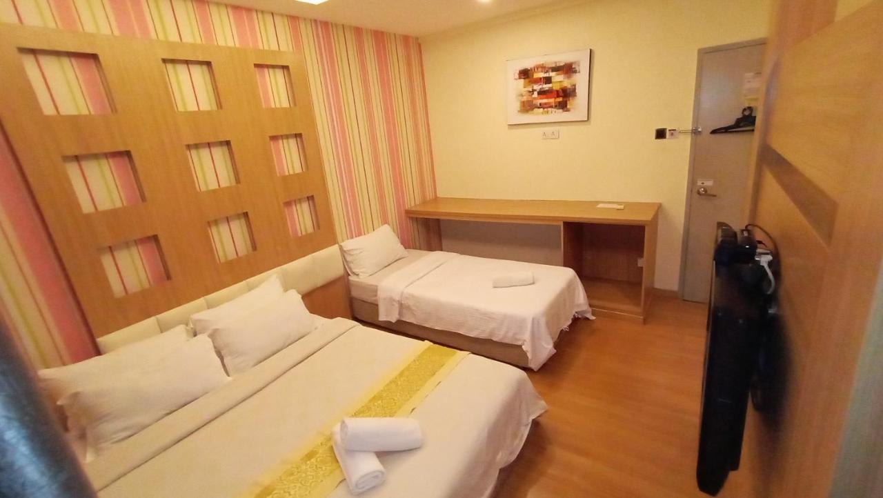Hotel Zamburger De Melaka Екстер'єр фото