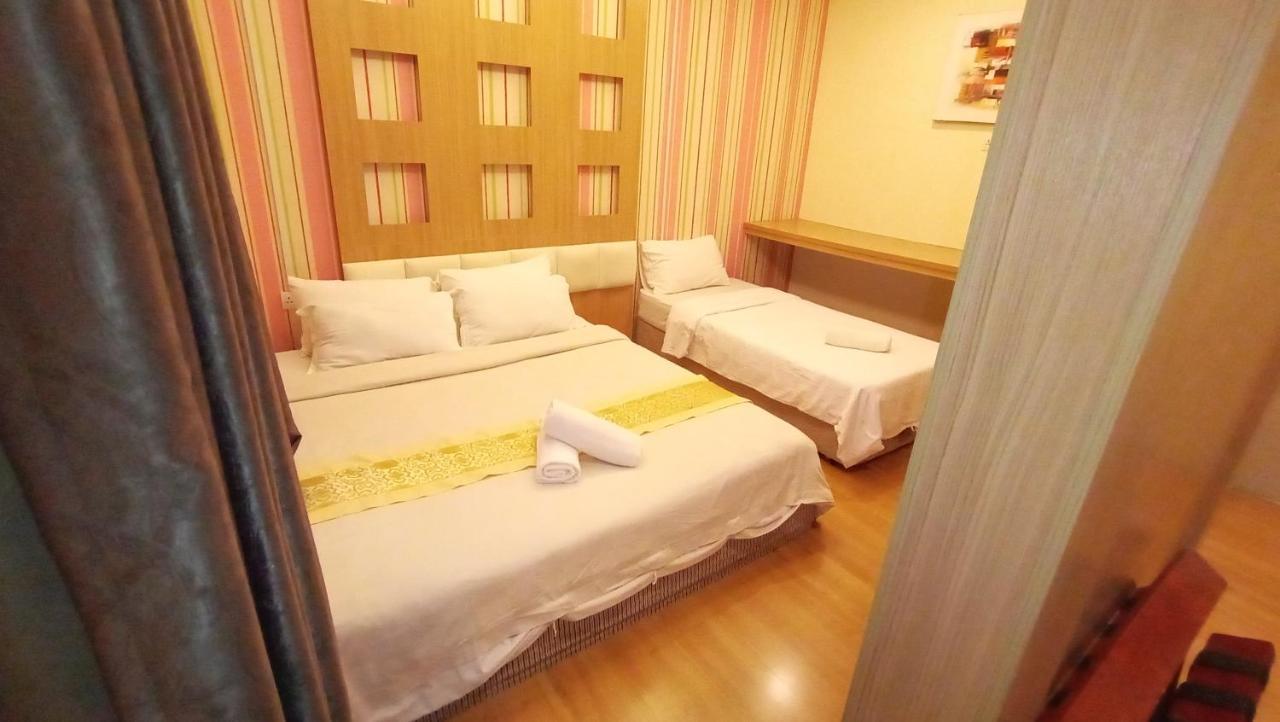 Hotel Zamburger De Melaka Екстер'єр фото