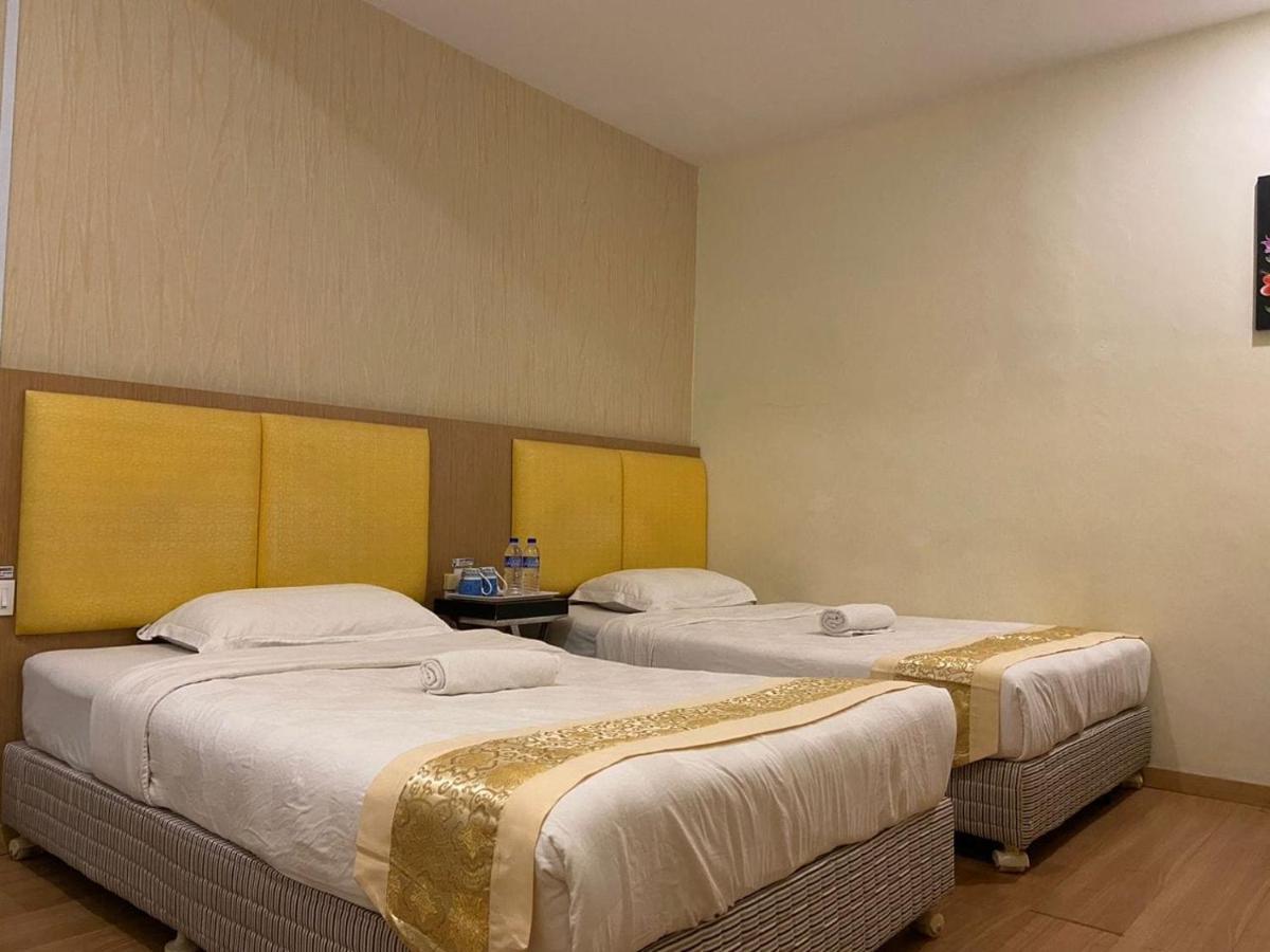 Hotel Zamburger De Melaka Екстер'єр фото