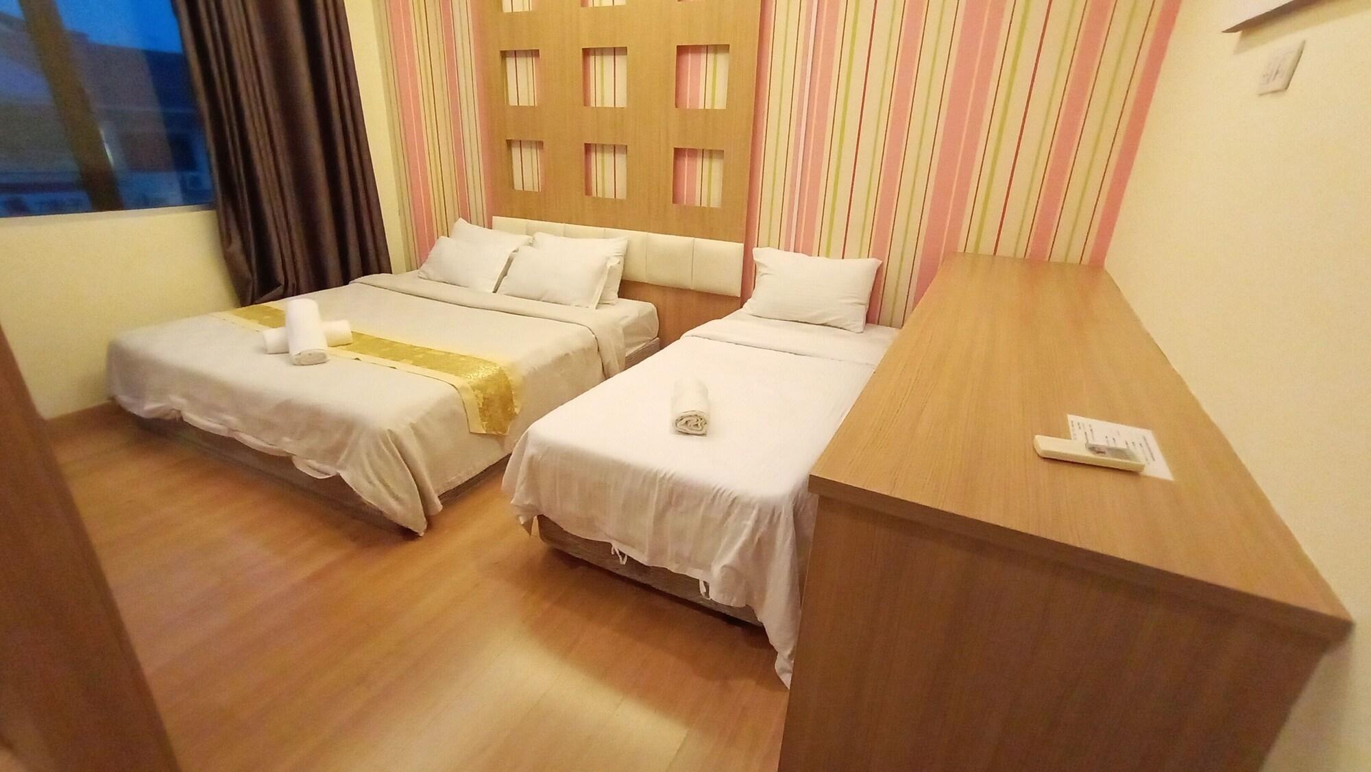 Hotel Zamburger De Melaka Екстер'єр фото